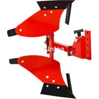 Arado vertedera Roteco - Imagen 1